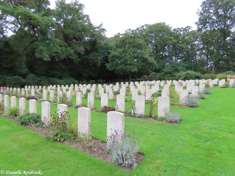 05-mook-war-cemetery-faces-za19sep26-standard.jpg