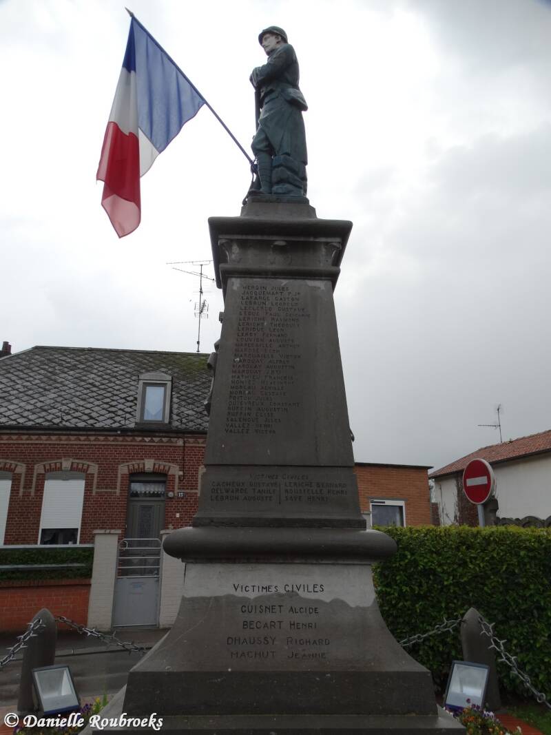 05-saint-aubert-monument-woe17apr24-standard.jpg