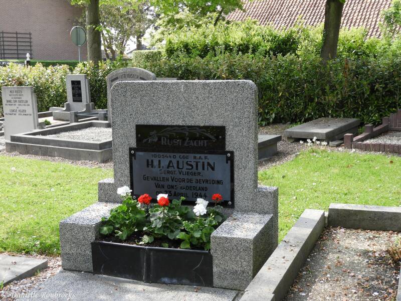 05HerkingenGeneralCemeterydo4mei17.jpg