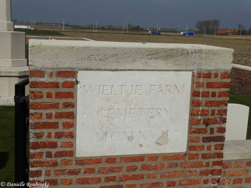 05WieltjeFarm.jpg