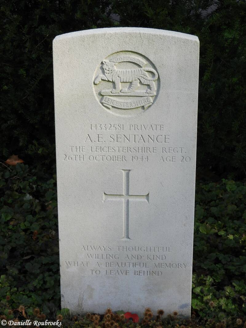 06DordrechtGeneralCemeteryzo5nov17.jpg