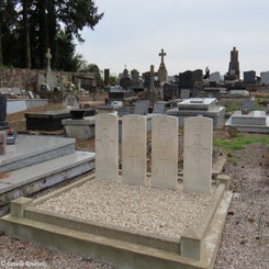 07-bellignies-churchyard-woe16apr25-standard.jpg