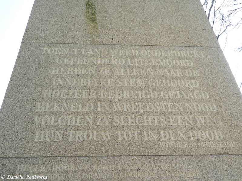 07provinciaalverzetsmonumentoverijsselzo9apr23.jpg