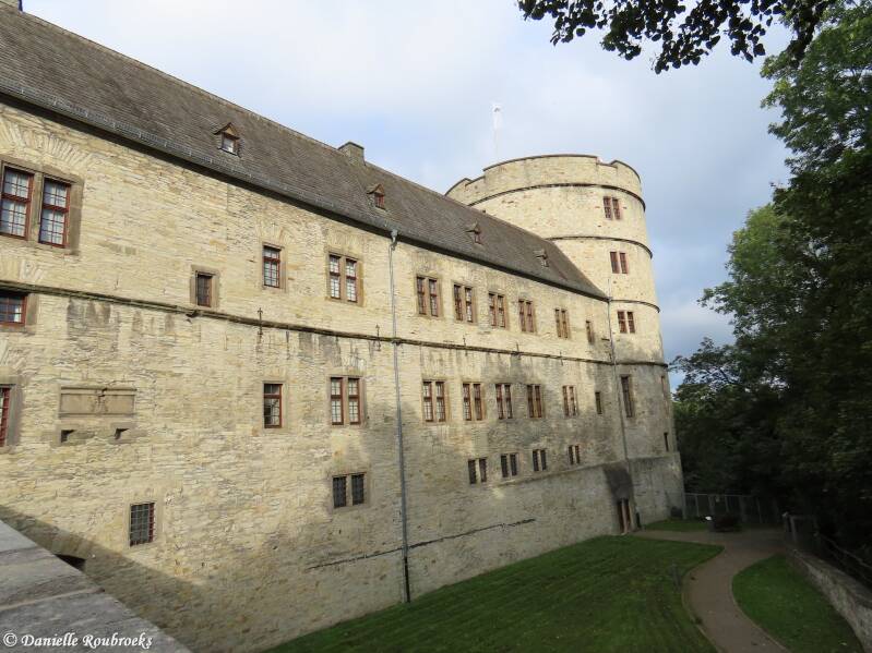 08-b-ren-wewelsburg-zo25aug24-standard.jpg
