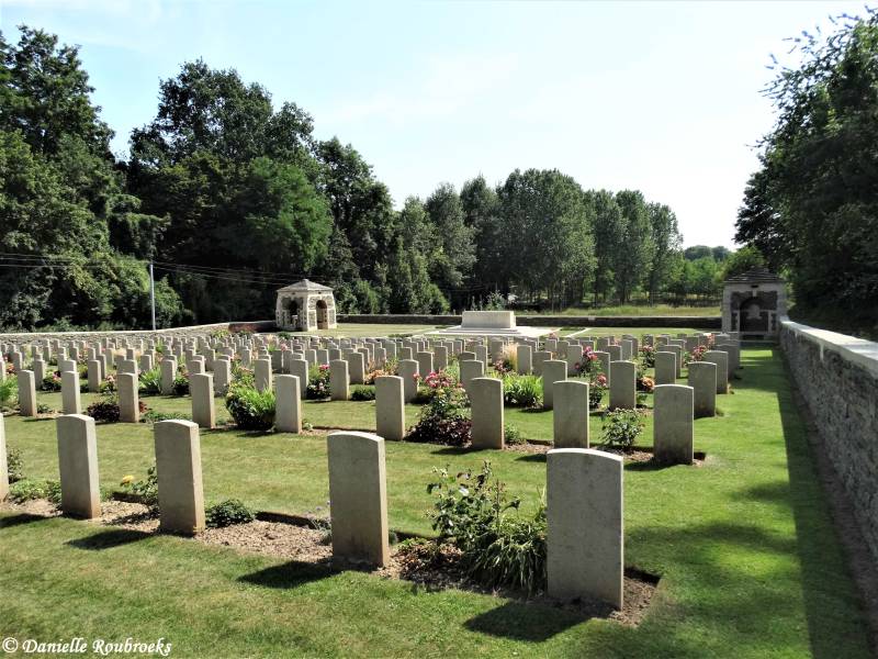 08BecourtMilitaryCemeterywoe17jul19.jpg