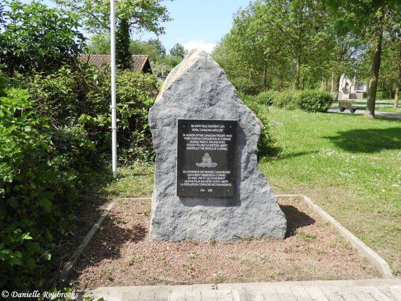 08bas-warnetonmonumentsdi16mei23.jpg