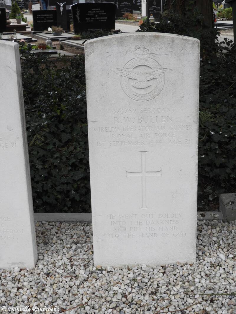 08gilze-en-rijengilzerccemeterydo31ma22.jpg