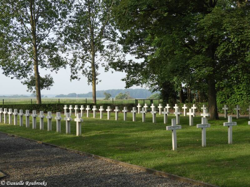 09Belle-MotteFdi15jun21.jpg