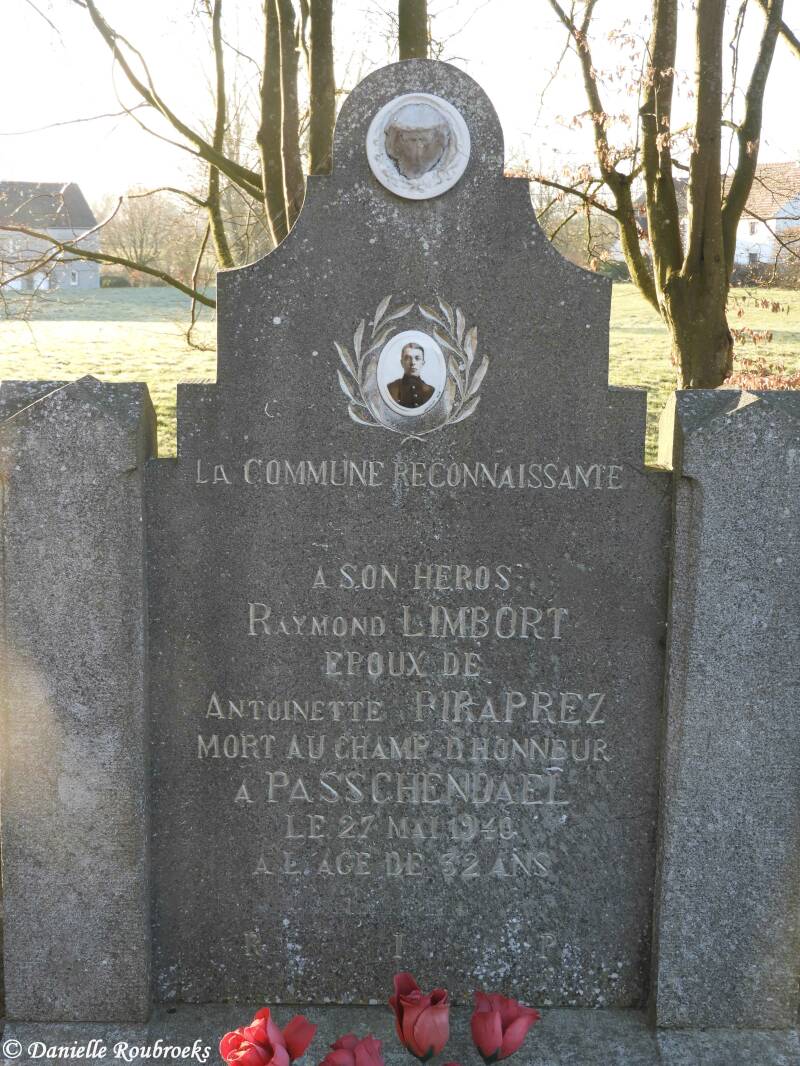 09HannecheChurchyarddi26feb19.jpg