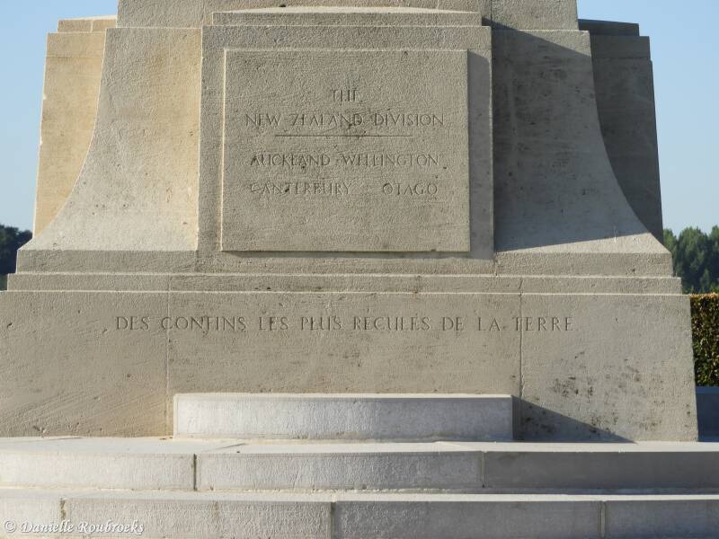 09longuevalnewzealandmemorialma11jul22.jpg