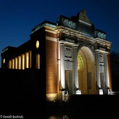 92MeninGate-1.jpg