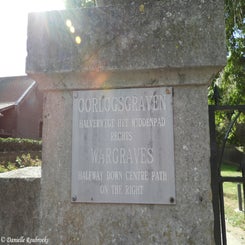 02GrevenbichtProtChurchyardma17sep18.jpg