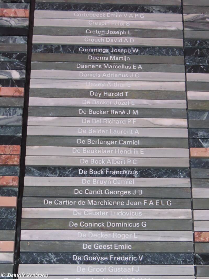 10-antwerpen-namen-monument-zo15dec24-standard.jpg