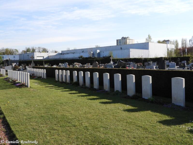 102maubeugecentrewoe19apr23.jpg