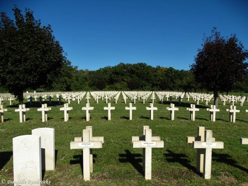 10beaurepairefrenchnationalcemeterywoe6sep23.jpg