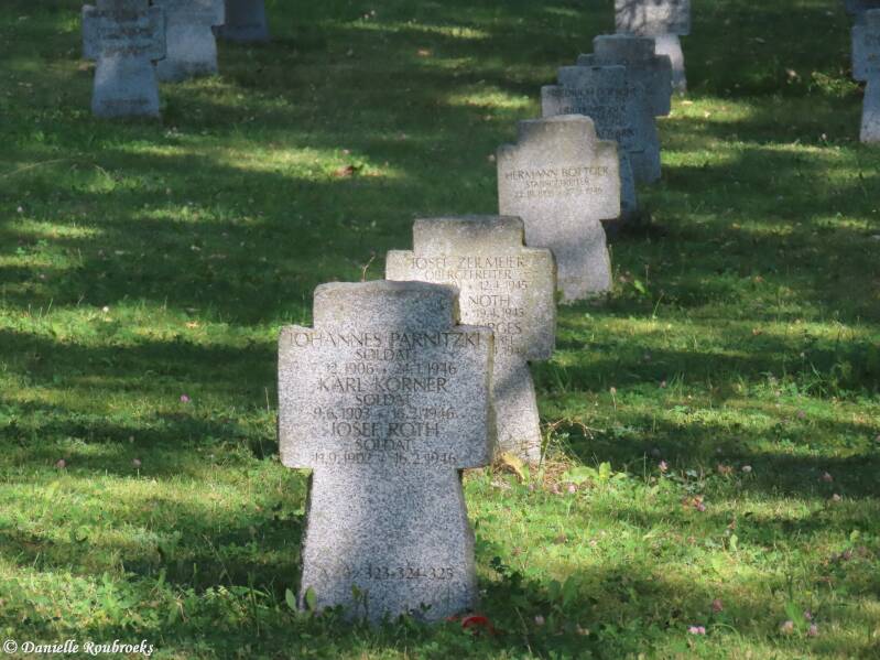 11-erfurt-friedhof-do29aug24-standard.jpg
