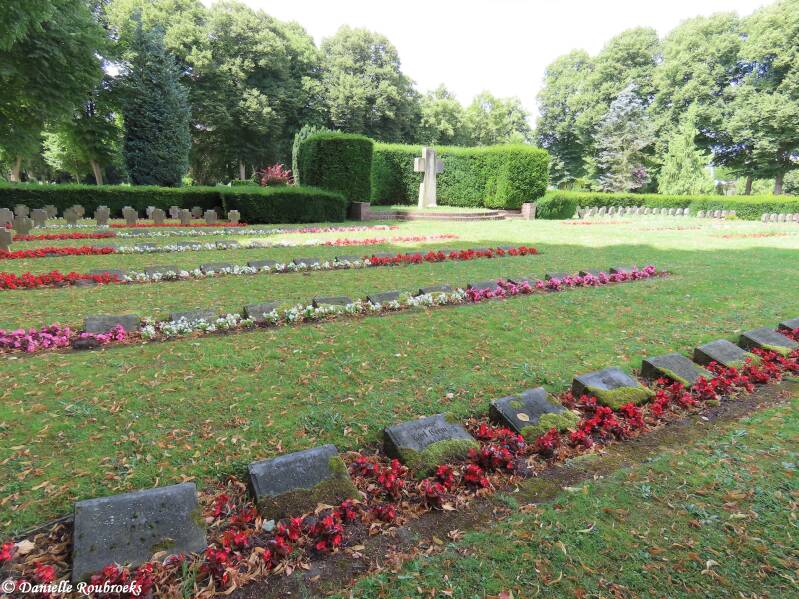 11-oldenburg-neuer-friedhof-woe24jul24-standard.jpg
