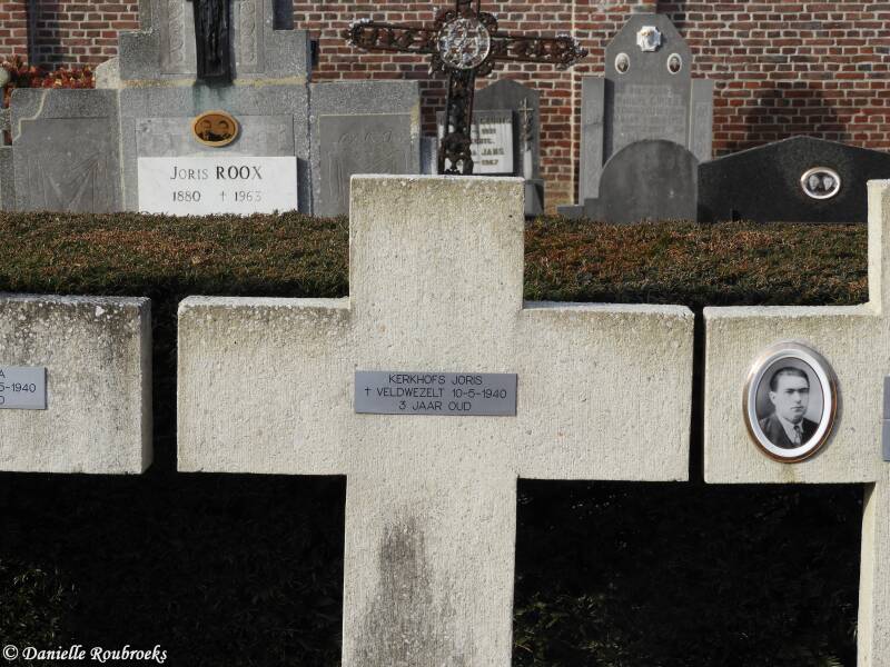 11veldwezeltcommunaldi15feb22.jpg