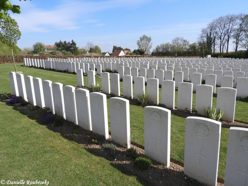 12AdelaideCemeteryVillers-Bretonneuxwoe12apr17.jpg