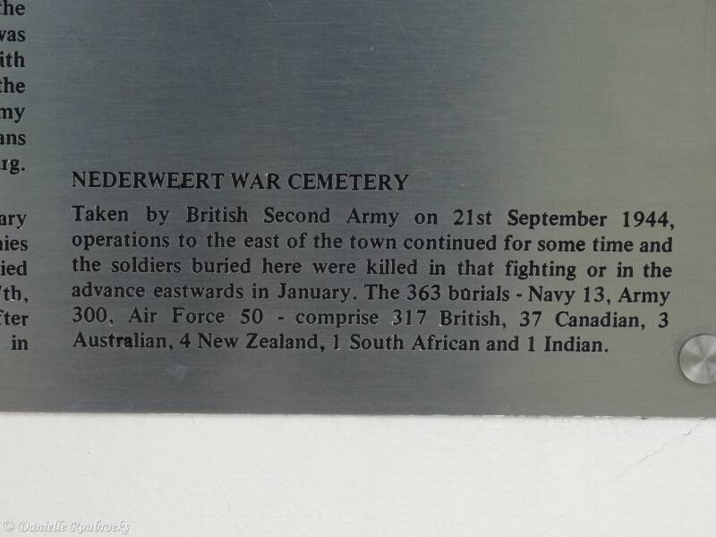 12NederweertWarCemdo22ma18.jpg