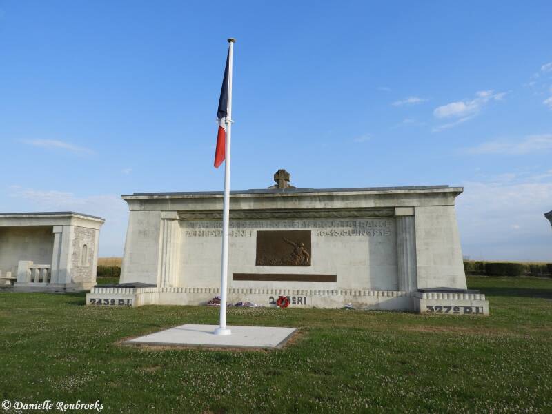 13Serre-HbuterneFrenchdi3jul18.jpg