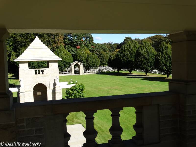 14ReichswaldForestWarCemetery.jpg