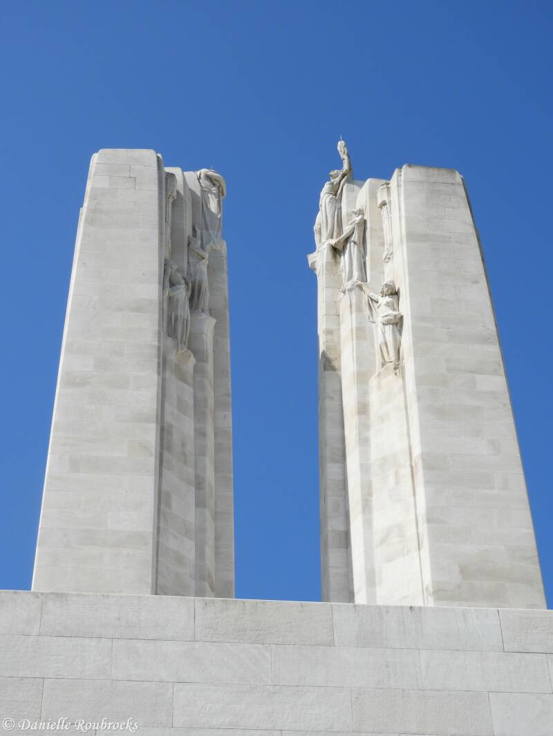 15VimyMemorialvr23jul2Mon.jpg
