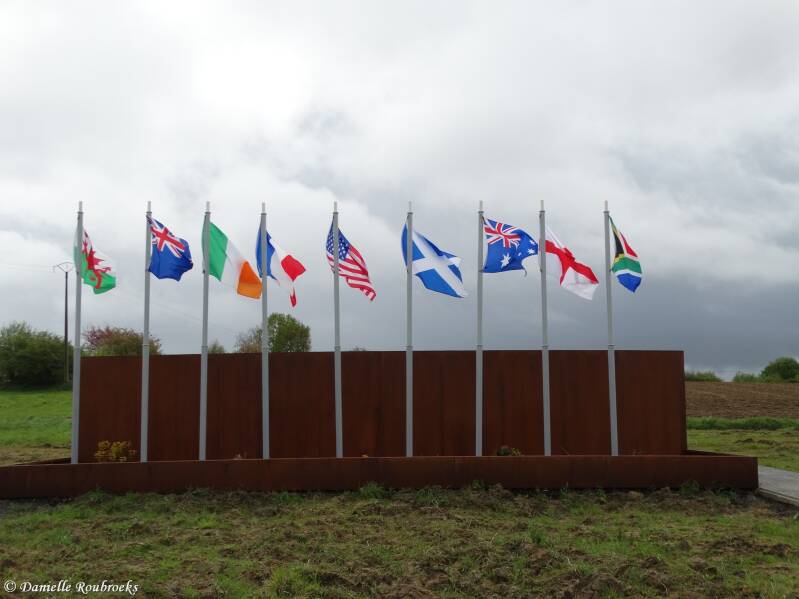 16-fromelles-rugby-monument-woe24apr24-standard.jpg
