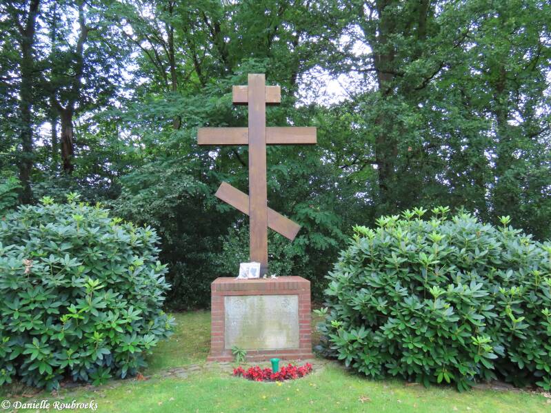 17-oldenburg-ohmstede-friedhof-woe24jul24-standard.jpg