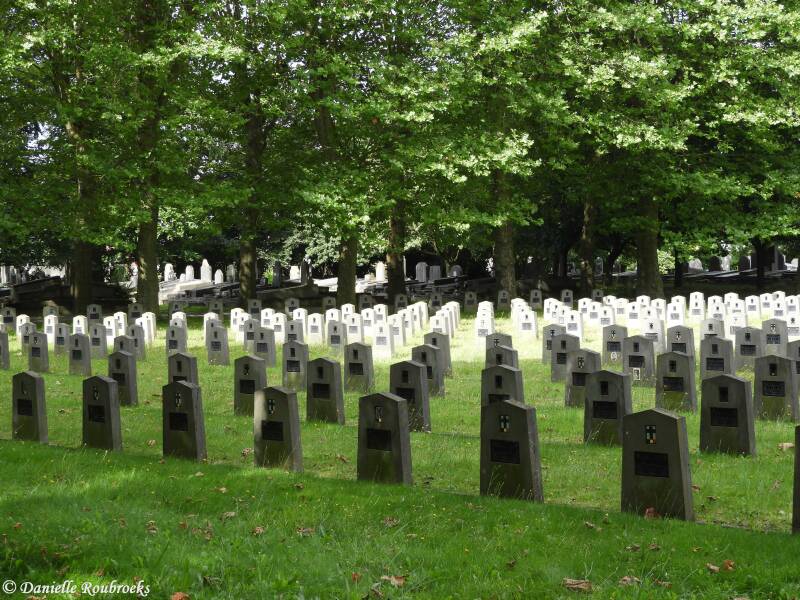 173GentWesterbegraafplaatsza14aug21.jpg