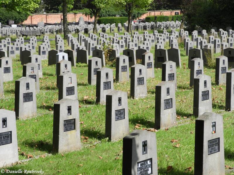 178GentWesterbegraafplaatsza14aug21.jpg