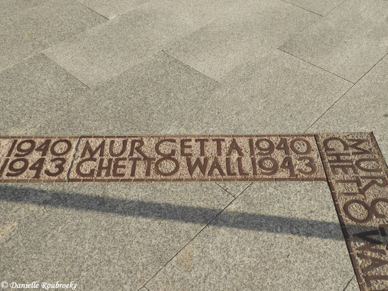 17GettoWarsaw.jpg