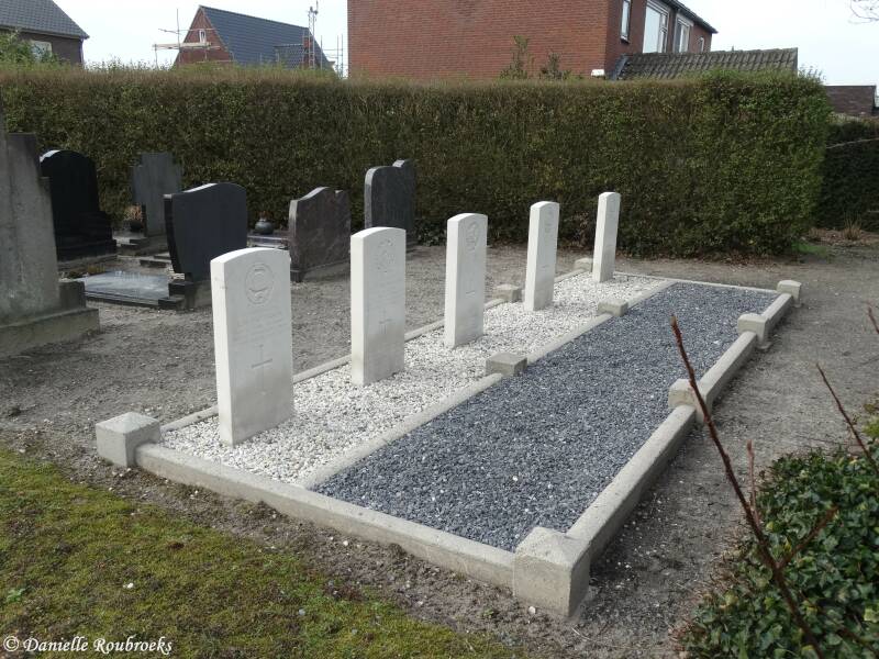 18OplooWesterbeekRCCemeteryzo18feb18.jpg