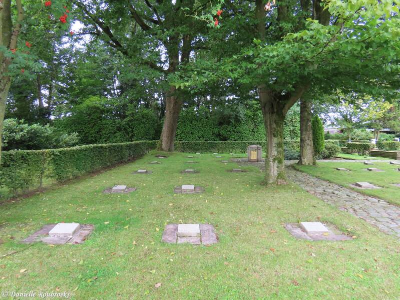 19-furstenau-pol-begraafplaats-do25jul24-standard.jpg