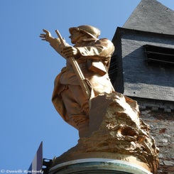 10Flines-lez-RachesMonumentma19jul21.jpg