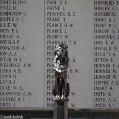 61MeninGate.jpg
