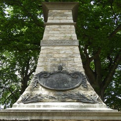 12SeneffeMonumentdo3jun21.jpg