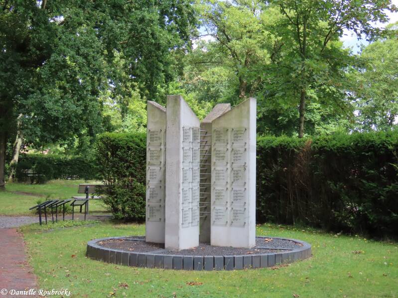 20-oldenburg-ohmstede-friedhof-woe24jul24-standard.jpg
