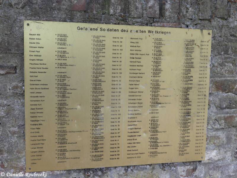 20ReesKriegsgrberstttevr17mei19.jpg