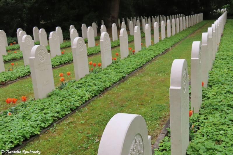 22-d-sseldorf-dodenherdenking-ma4mei26-standard.jpg
