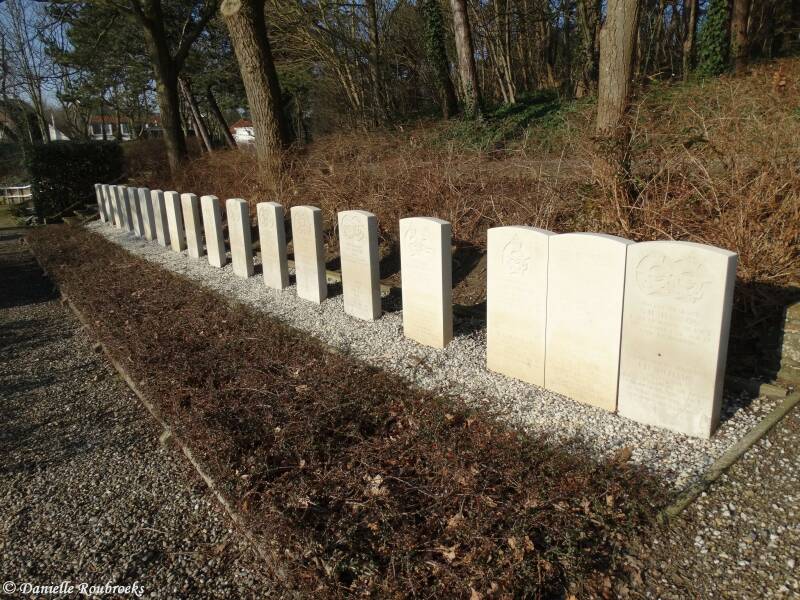 26NoordwijkGeneralCemeteryza27feb16.jpg