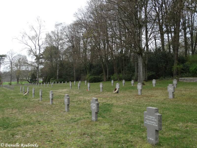 26SandweilerGermanCemeterydi2apr19.jpg
