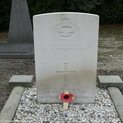 06UdenOdiliapeelRCCemeteryzo16sep18.jpg