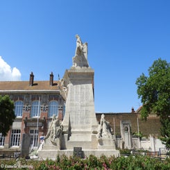 02rosendalmonumentdo9jun22.jpg