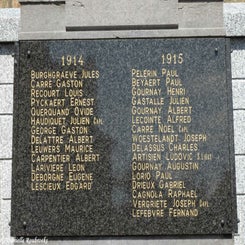 05WattenMonument.jpg