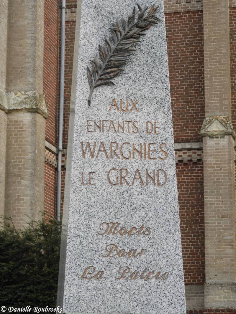 30WargniesLeGrandlComCemwoe17apr19.jpg