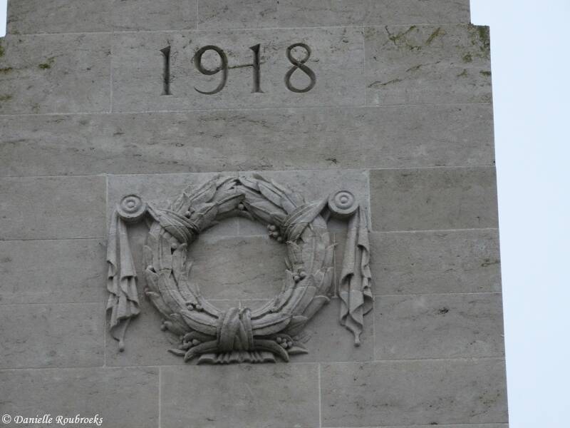32Vis-en-ArtoisMemorial17-18.jpg