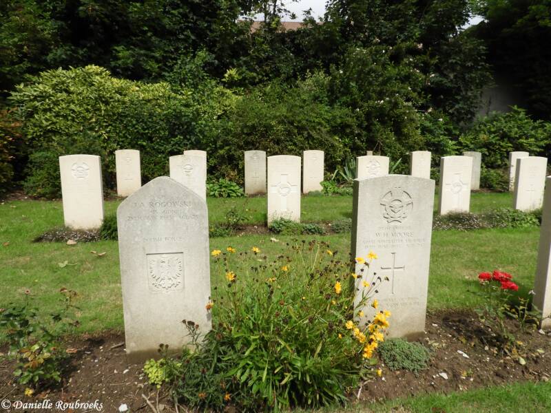 34Pihen-les-GuinesCommunaldi15aug17-1.jpg