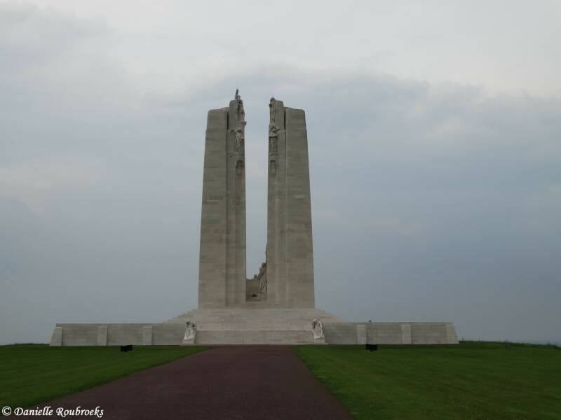 37Vimyza11jun16.jpg