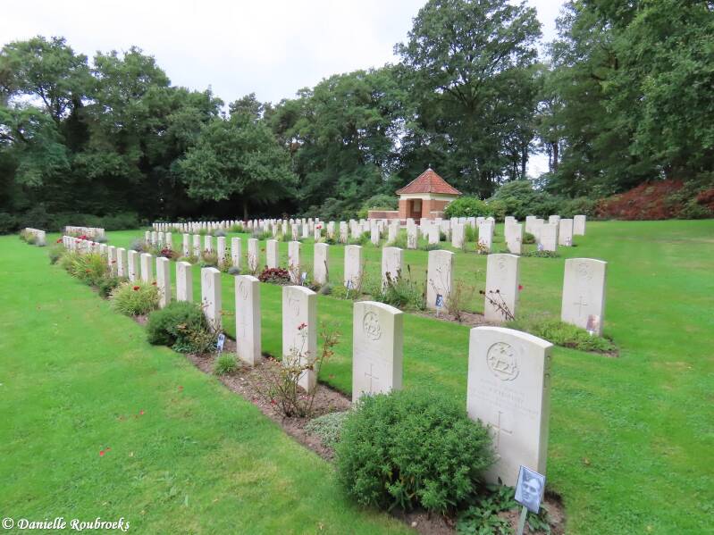 39-mook-war-cemetery-faces-za19sep26-standard.jpg